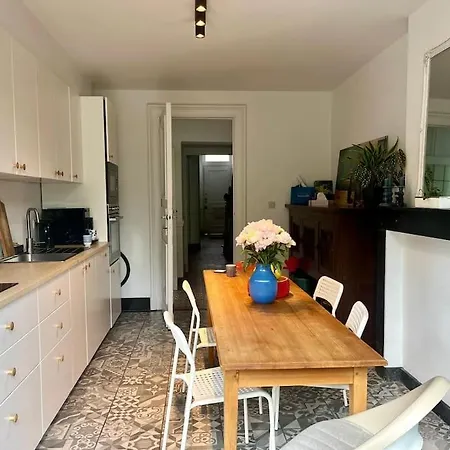 Maison De Maitre En Avec Jardin 那慕尔