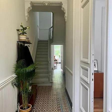 Maison De Maitre En Avec Jardin