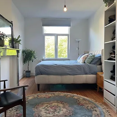 Maison De Maitre En Avec Jardin 度假居 那慕尔